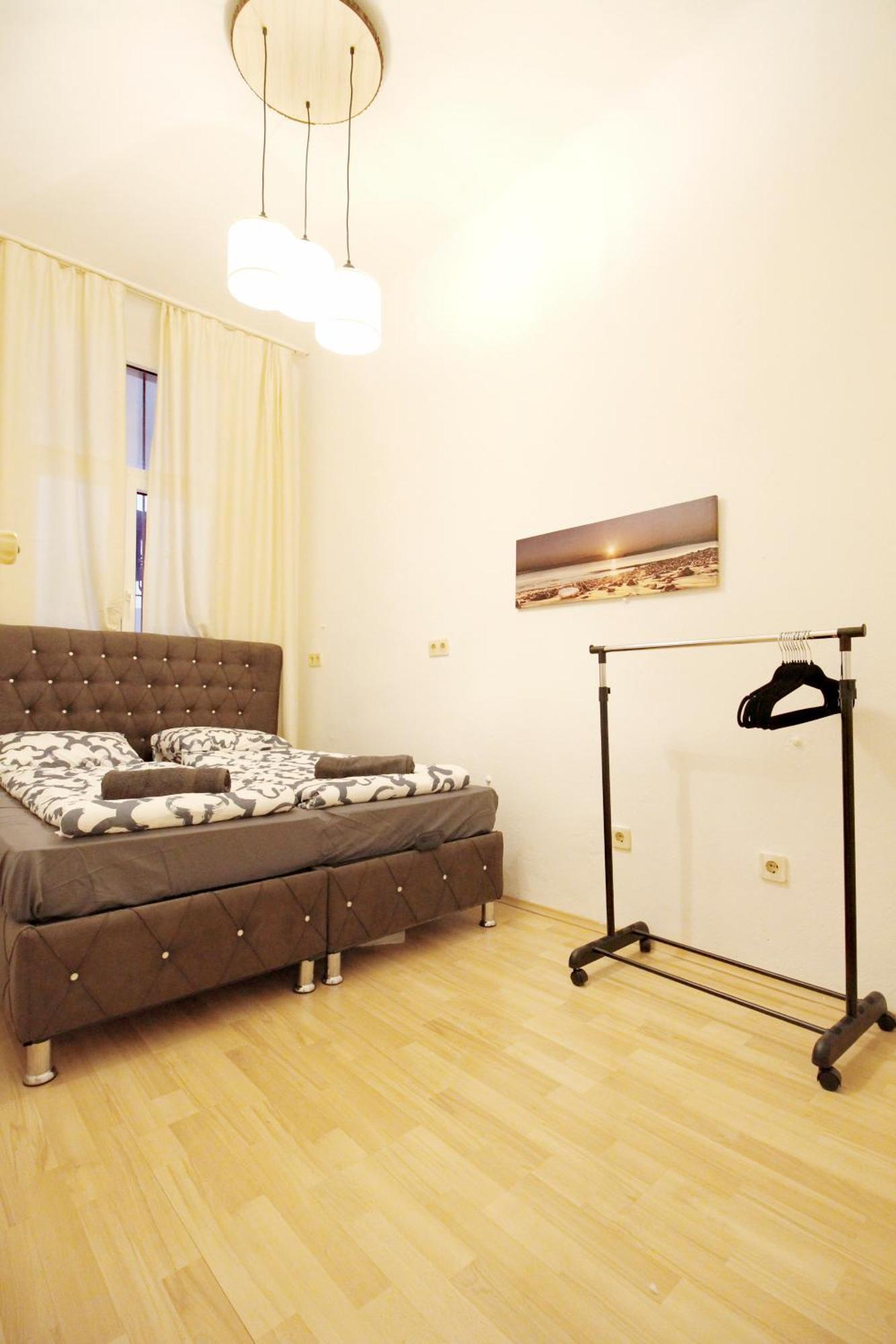 Comfortable Rooms Near Schonbrunn Palace ウィーン エクステリア 写真