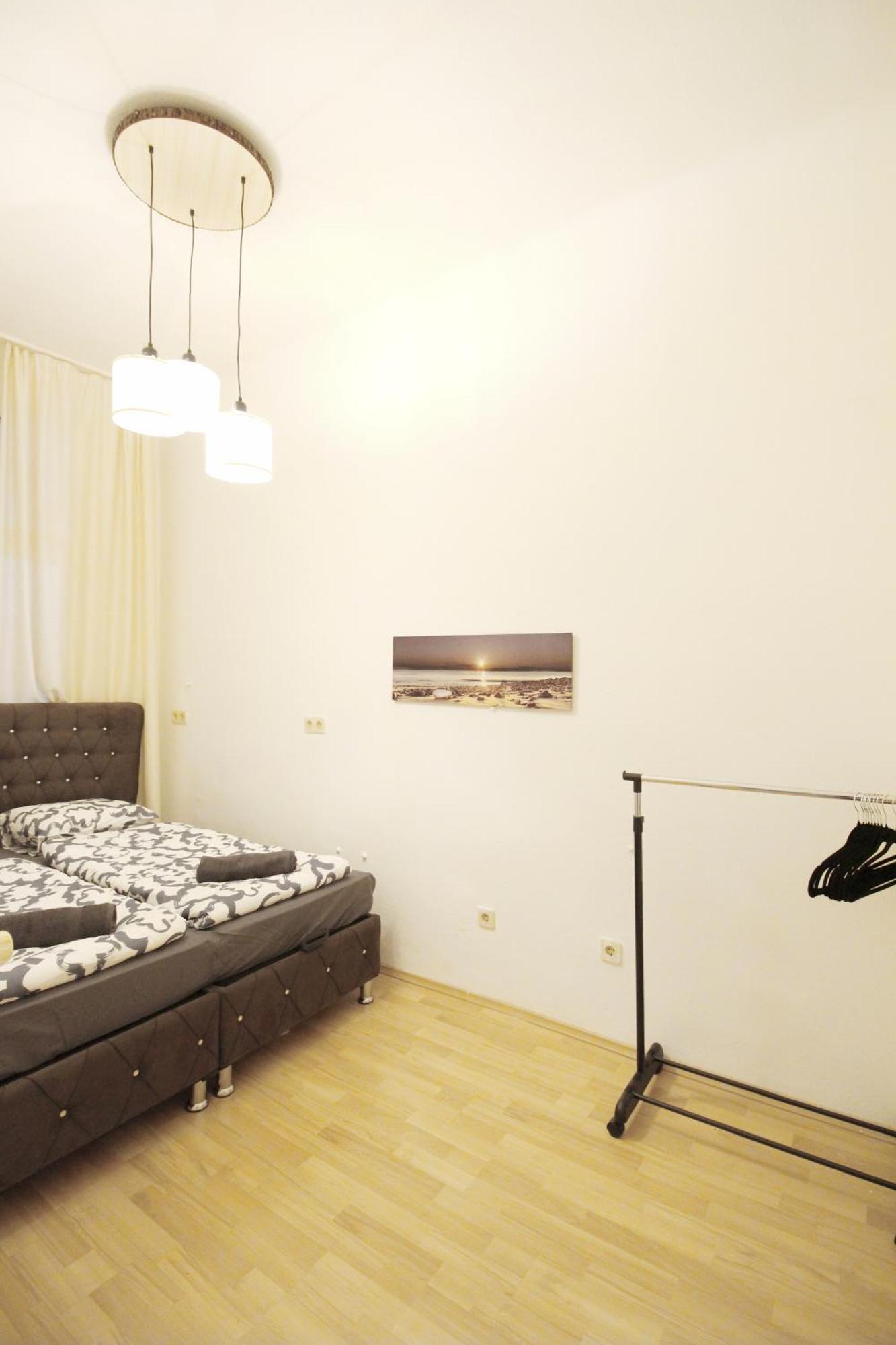 Comfortable Rooms Near Schonbrunn Palace ウィーン エクステリア 写真